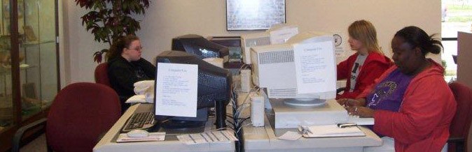 Patrons at the computers